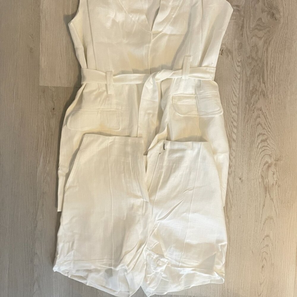 Linen-Blend Belted Vest and matching Shorts Set - Picture 9 of 10